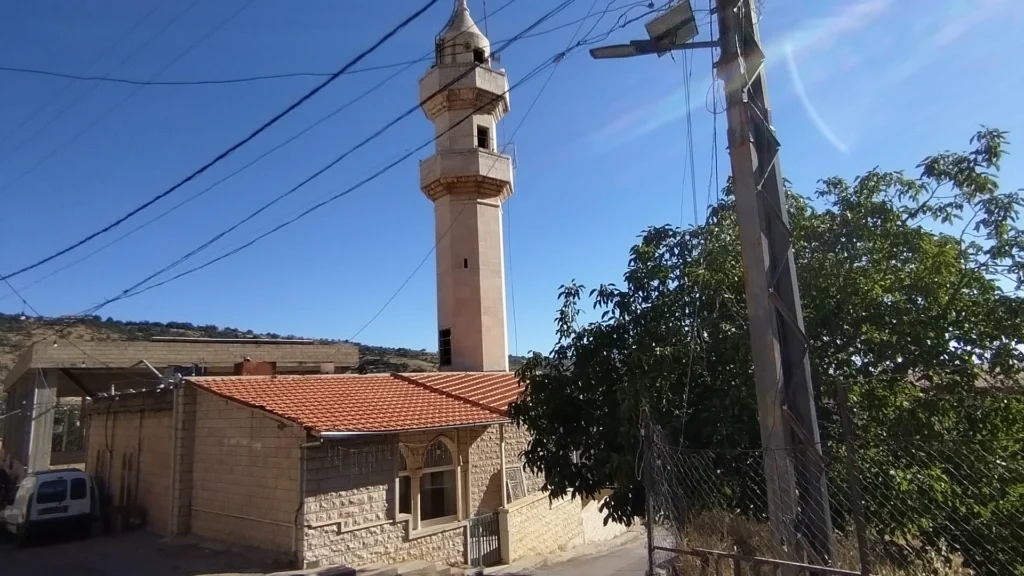 مسجد عيتا الفخار القديم